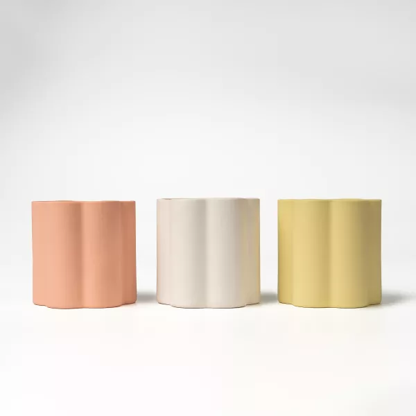 เชิงเทียนเซรามิกขอบดอกไม้ศิลปะ