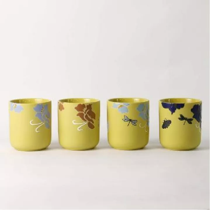 เชิงเทียนศิลปะเพ้นท์มือลายดอกไม้กระซิบ