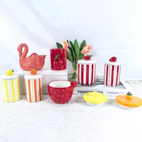 ที่ยึดเทียนเซรามิกรูปดอกไม้และผลไม้